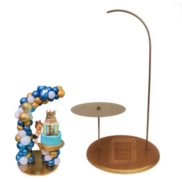 balloons-arch-cake-stand