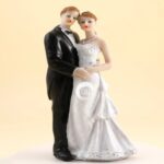 wedding-couple-theme-cake-toy