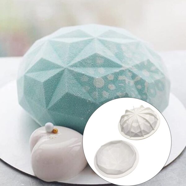 3D Diamond Shape Pinata Cake Mold - Image 4