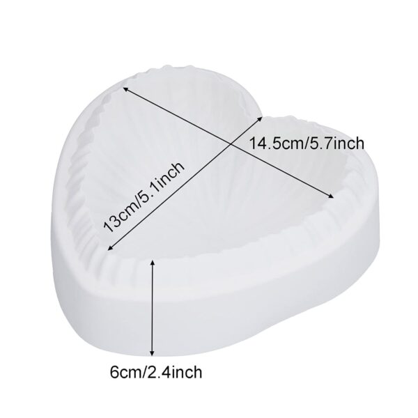 Valentine's Silicone Heart Cake Mold - Image 9