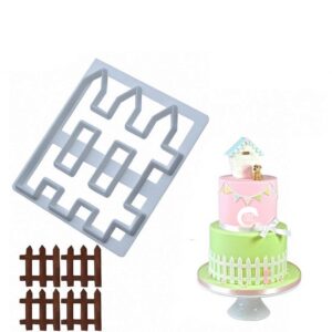 wood-fence-cookie-and-fondant-cutter-cake-border-decorating