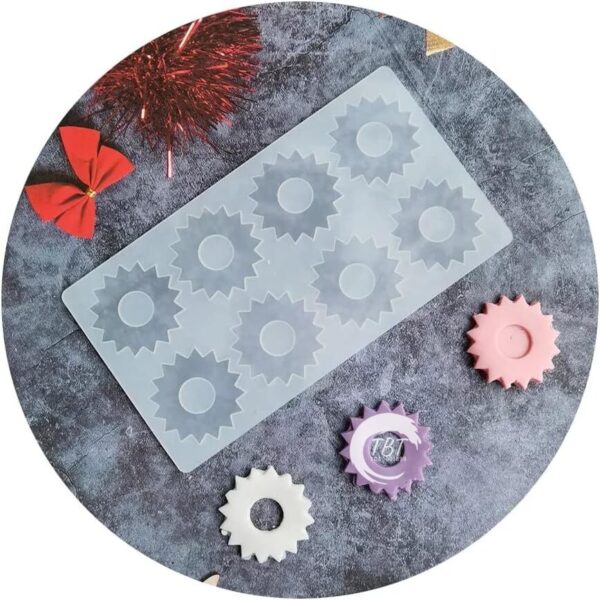 Sunflower Shape Silicone Garnishing Sheet Mold - Image 2