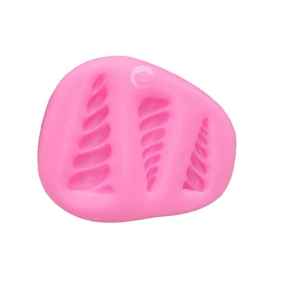 Small Unicorn Horn Silicone Fondant Mold - Image 3