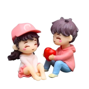 valentine-couple-cake-miniature-toy