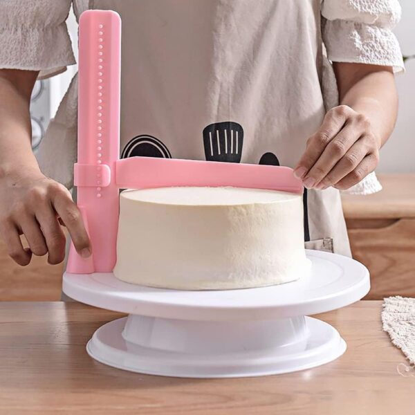 Adjustable L Shape Icing Scraper - Image 4