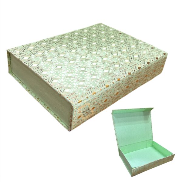 12-cavity-foldable-rigid-chocolate-box-with-magnetic-flap-3