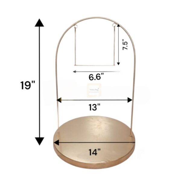 u-shape-arch-with-hanging-swing-round-base-cake-stand