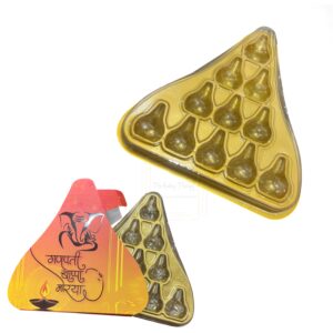 11-cavity-ganesh-chaturthi-special-triangle-shape-modak-packing-pvc-box-design-3