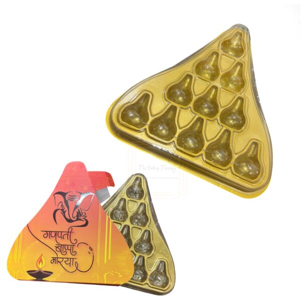 11-cavity-ganesh-chaturthi-special-triangle-shape-modak-packing-pvc-box-design-3