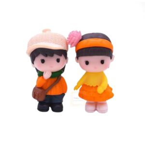sweet-lovers-couple-miniature-figurine-toy